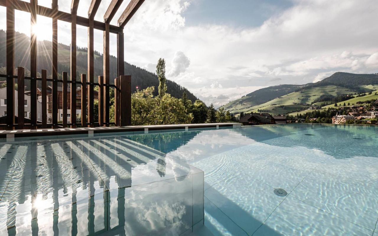 Stoa - Elegant & Romantic Guest House - "Adults Only" San Vigilio Di Marebbe Exterior foto