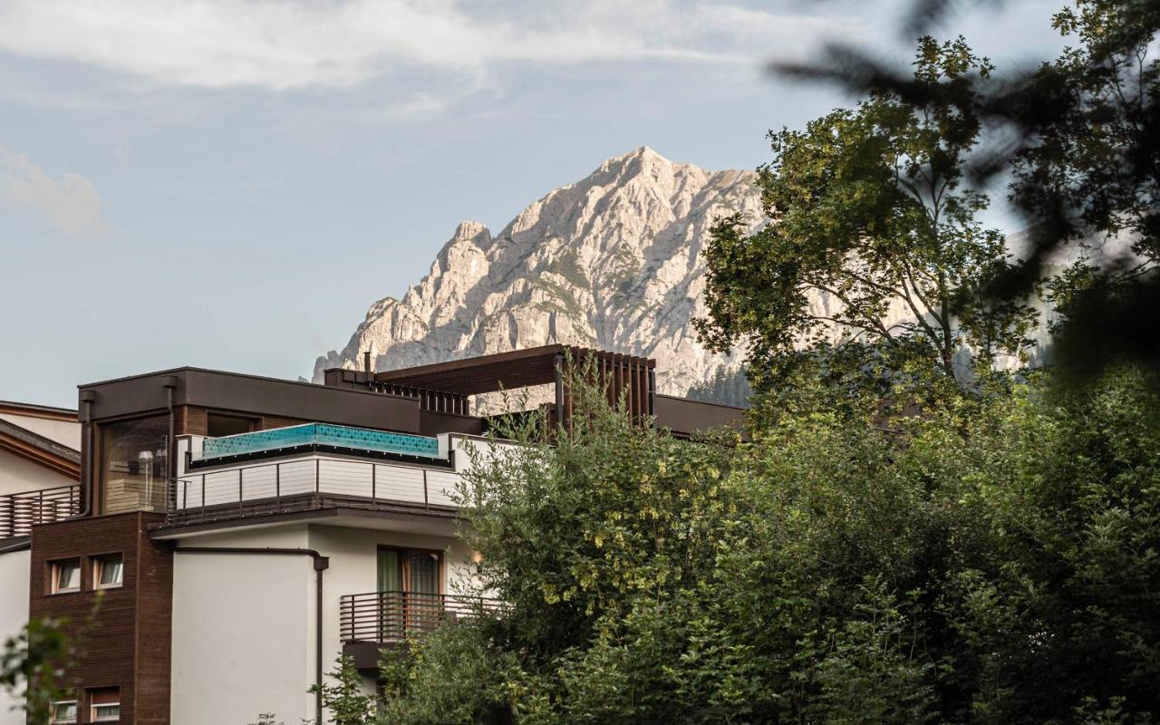 Stoa - Elegant & Romantic Guest House - "Adults Only" San Vigilio Di Marebbe Exterior foto