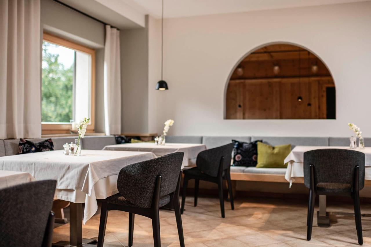Stoa - Elegant & Romantic Guest House - "Adults Only" San Vigilio Di Marebbe Exterior foto