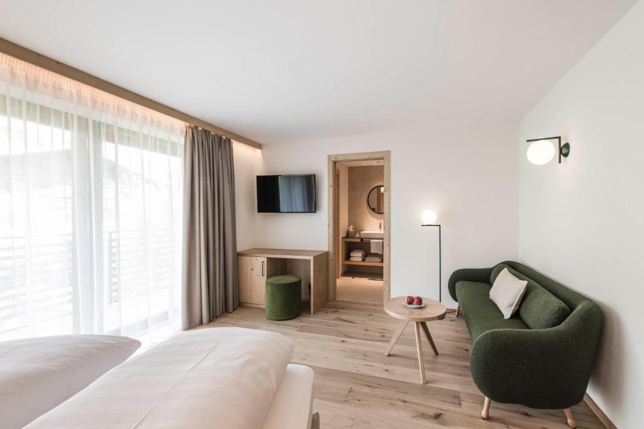 Stoa - Elegant & Romantic Guest House - "Adults Only" San Vigilio Di Marebbe Exterior foto